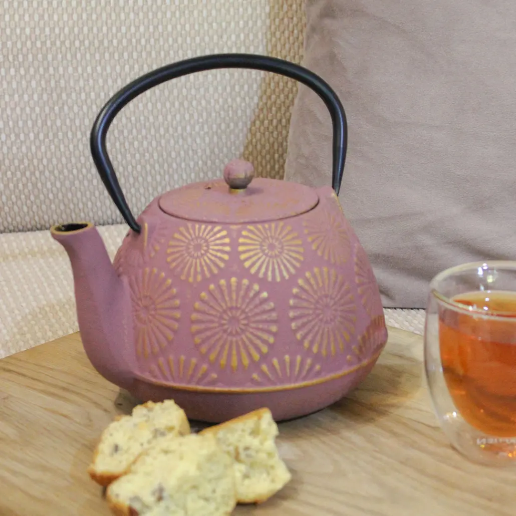 LMC Cast Iron Teapot - Pink Gold (1200ml) - Image 3